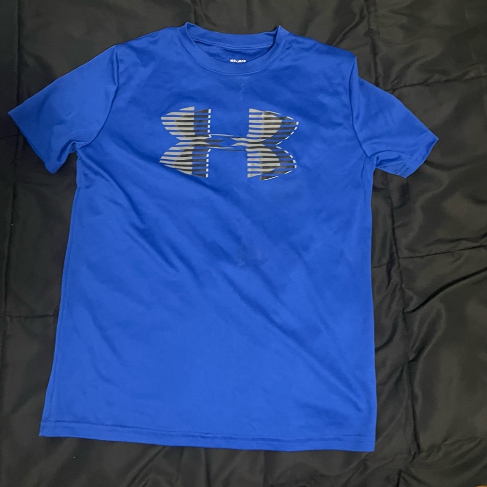underarmour shirt